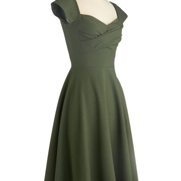 Stop Staring Modcloth swing dress in green - Picture 1 of 6